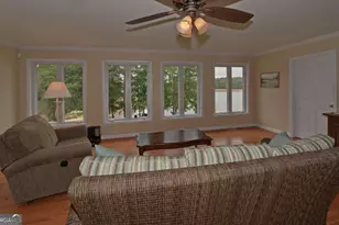 300 Knox Cir, Lavonia, GA 30553 - Photo 12