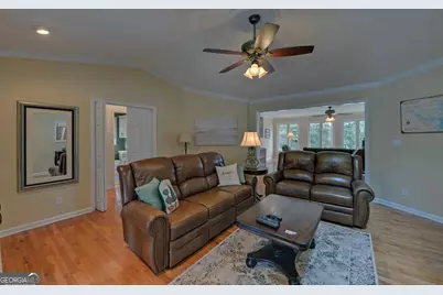 300 Knox Circle, Lavonia, GA 30553 - Photo 6