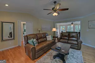 300 Knox Cir, Lavonia, GA 30553 - Photo 6