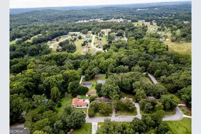2460 Rolling Acres Drive SW, Conyers, GA 30094 - Photo 28