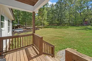 322 Paradise Point Rd, Hartwell, GA 30643 - Photo 4