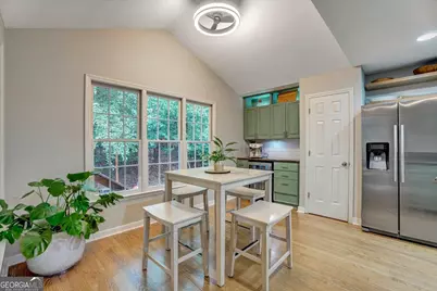 115 Glen Holly Drive, Roswell, GA 30076 - Photo 18