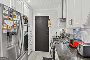 6851 Roswell Rd, Sandy Springs, GA 30328 - Photo 8
