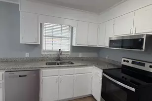 110 Rose Ave, Adel, GA 31620 - Photo 32
