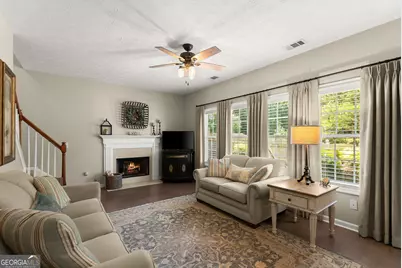 6104 Saddlehorse Drive, Flowery Branch, GA 30542 - Photo 10