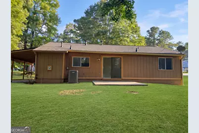 3118 Caliente Lane, Rex, GA 30273 - Photo 4