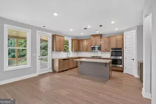 2520 Parkside Wy, Gainesville, GA 30507 - Photo 8