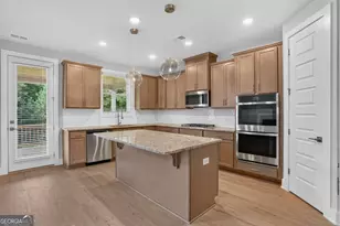 2520 Parkside Wy, Gainesville, GA 30507 - Photo 6