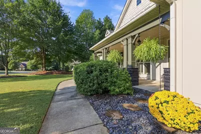 26 Buckeye Ct, Sharpsburg, GA 30277 - Photo 2