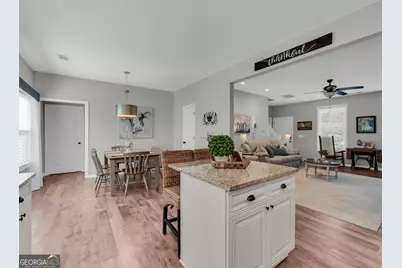 1377 Charleston Avenue, Commerce, GA 30529 - Photo 8