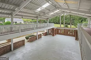 935 Lakeside Cir, Covington, GA 30016 - Photo 34