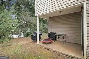 935 Lakeside Cir, Covington, GA 30016 - Photo 6