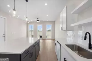 990 Bibbs Circle, Atlanta, GA 30318 - Photo 2