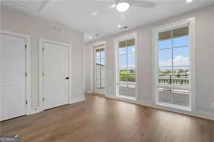 990 Bibbs Circle, Atlanta, GA 30318 - Photo 14