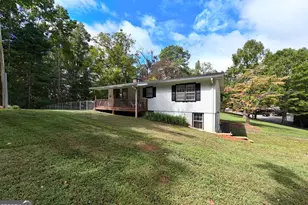 858 Old Forge Estates, Hiawassee, GA 30546 - Photo 8