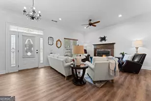 179 Village Cir, Cochran, GA 31014 - Photo 8