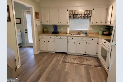 120 Lynn Place, Cochran, GA 31014 - Photo 6