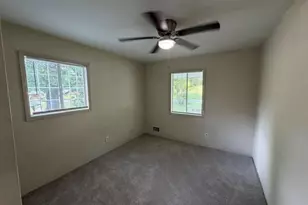 1340 Pineglen Dr, Riverdale, GA 30296 - Photo 12