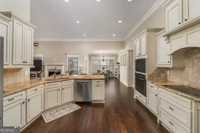 158 Abercorn Street, Warner Robins, GA 31088 - Photo 10