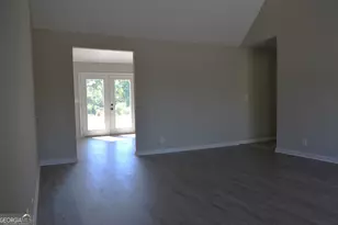 2311 Gwendale Dr E, Lizella, GA 31052 - Photo 4