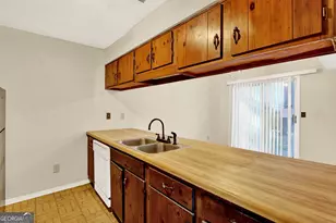 1330 Old Countryside Cir, Stone Mountain, GA 30083 - Photo 22