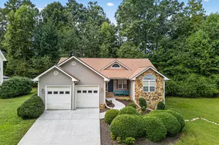 223 Stonebrook Dr, Demorest, GA 30535 - Photo 1