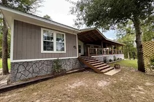 281 Bluff Rd, Hazlehurst, GA 31539 - Photo 1