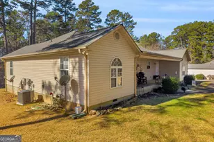 688 738 748 Black Mountain Rd, Toccoa, GA 30577 - Photo 2