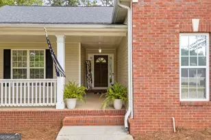 49 Thornhill Cir, Jefferson, GA 30549 - Photo 14