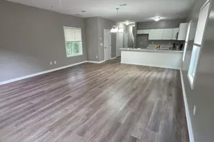 67 Woodbine St, Commerce, GA 30529 - Photo 2