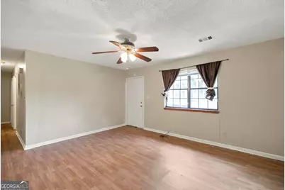 316 Peach Circle, Fort Valley, GA 31030 - Photo 8
