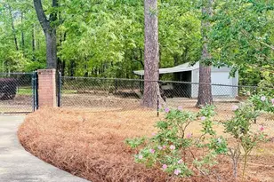 733 Flanders Ln, Dublin, GA 31021 - Photo 44
