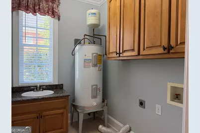 131 Nelson Boulevard NW, Rome, GA 30165 - Photo 12