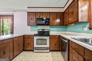106 Thornwood Dr SW, Rome, GA 30165 - Photo 10