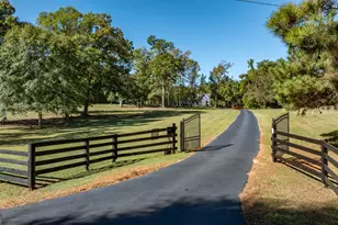 8995 Gullatt Rd, Palmetto, GA 30268 - Photo 1