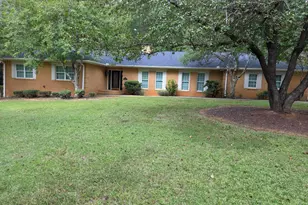 350 Castlegate Rd, Macon, GA 31210 - Photo 1