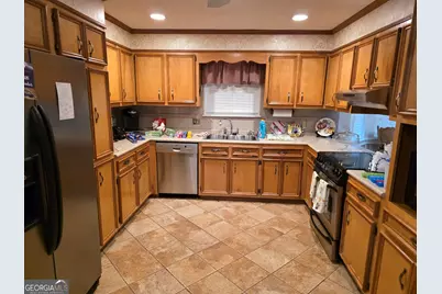 350 Castlegate Road, Macon, GA 31210 - Photo 8
