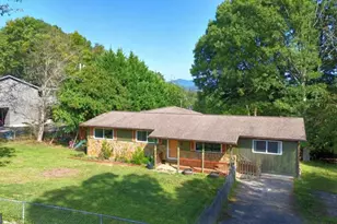 516 Hillcrest Dr, McCaysville, GA 30555 - Photo 4