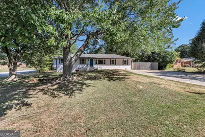 956 Laurel Street, Morrow, GA 30260 - Photo 2