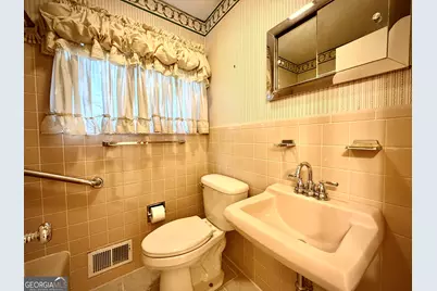 111 Roberson Street, Dublin, GA 31021 - Photo 26