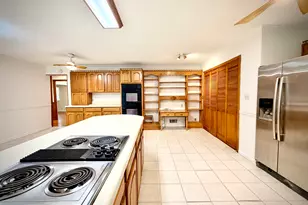 111 Roberson St, Dublin, GA 31021 - Photo 6