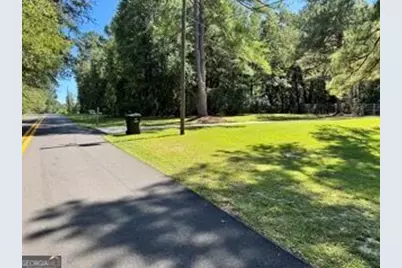 204 Glen Drive, East Dublin, GA 31027 - Photo 2