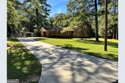 204 Glen Drive, East Dublin, GA 31027 - Photo 1