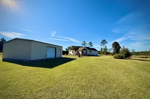 1678 Broxton Hwy, Hazlehurst, GA 31539 - Photo 22