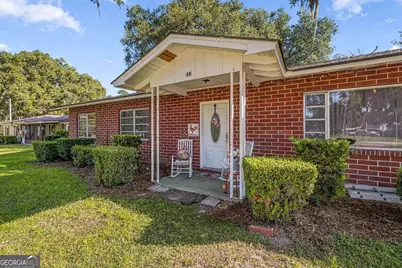 801 Oak Bluff Road, Brunswick, GA 31525 - Photo 2