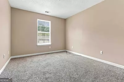 7049 Sir Galahad Way, Jonesboro, GA 30236 - Photo 18