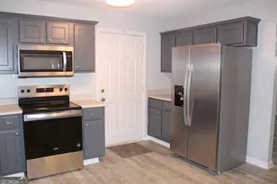 524 Acorn Ln, Statesboro, GA 30458 - Photo 2