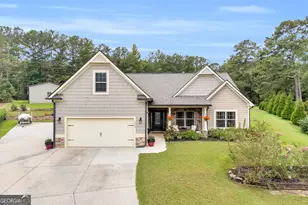 1009 Honey Ln, Loganville, GA 30052 - Photo 6