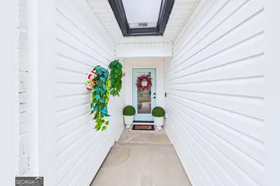 422 Madison Place Parkway, Byron, GA 31008 - Photo 2
