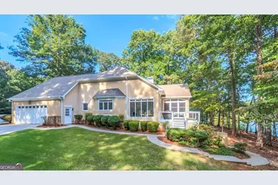 320 Laurel Lakes Drive, Carrollton, GA 30116 - Photo 4